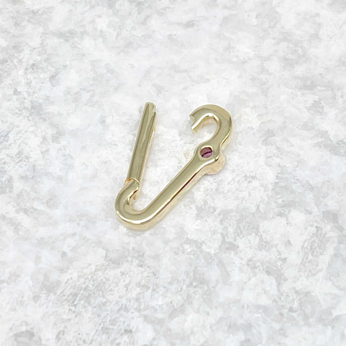 Ruby Charm Holder Connector Clip